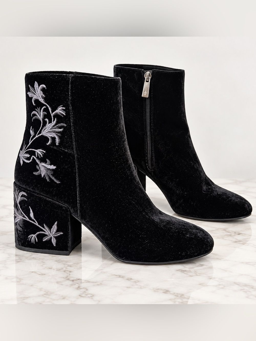 Kenneth Cole Black Velvet Embroidered Ankle Boots Block Heel Floral Whimsigoth